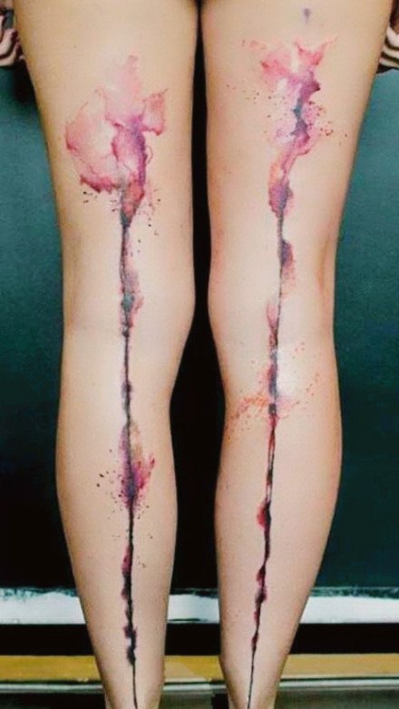 唯美的腿部水彩色漂亮纹身图片