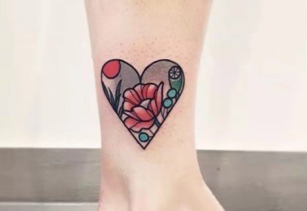 23张好看的手臂腿部小彩色纹身图片