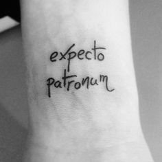 ​​27张适合​情侣闺蜜的小清新纹身图案