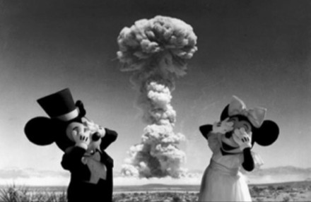 可爱的9张卡通米老鼠纹身图案