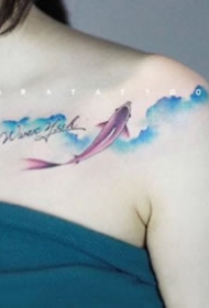 一组适合女生的性感锁骨纹身图案