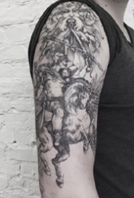 欧美版画壁画的线条纹身黑灰作品