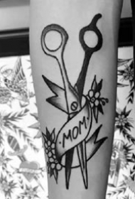 9张适合理发师的一组剪刀纹身图案作品缩略频道推荐图
