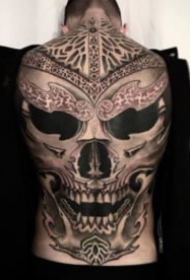 欧美超现实暗黑大满背纹身作品欣赏