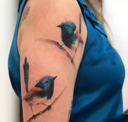 一组别致的暗水彩纹身图案