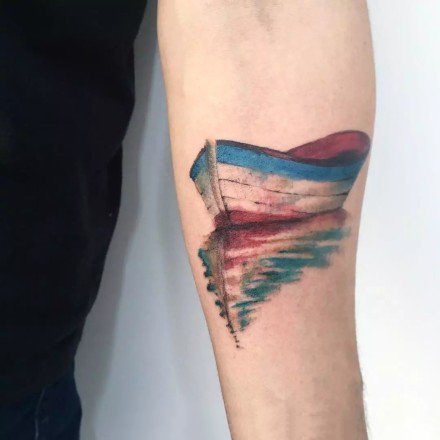 一组别致的暗水彩纹身图案