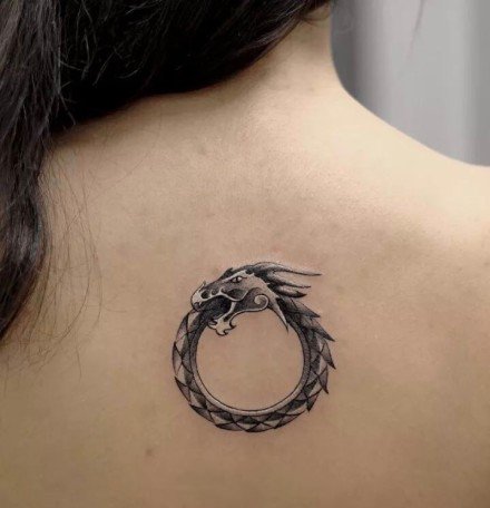 27张好看的小清新彩色纹身图案