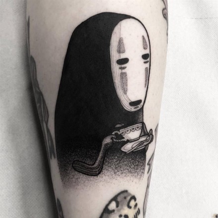 一组动漫角色无脸男的纹身图片