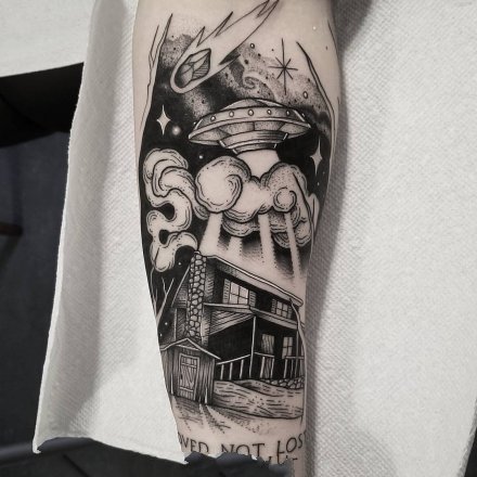 18组黑灰色点刺线条纹身图案