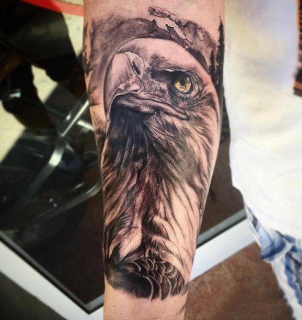 9张老鹰主题的鹰纹身图案作品