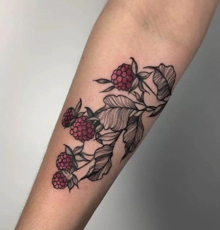 好看的一组彩色纹身作品欣赏