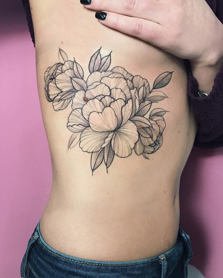 女生腰部很好看的一组纹身图案