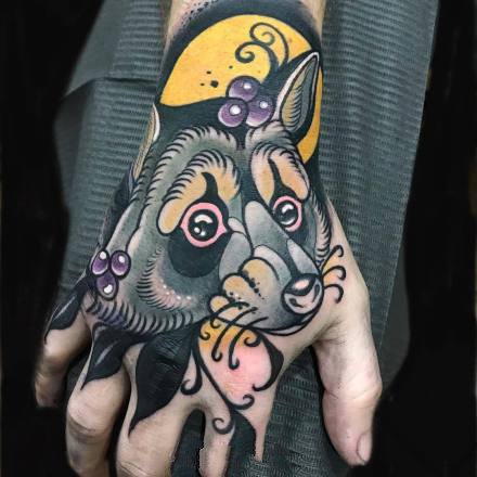 26张school风格的大花手背纹身图案作品