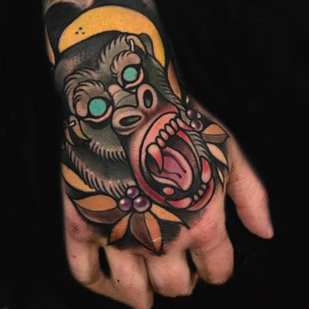 26张school风格的大花手背纹身图案作品