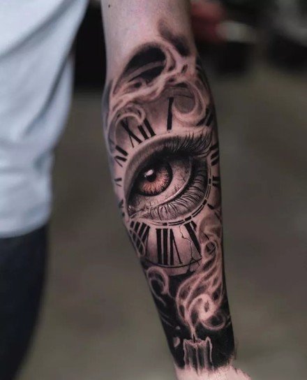 欧美写实风格的经典手臂纹身作品