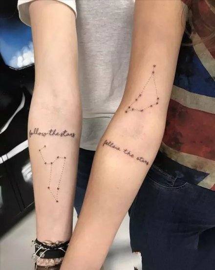 18组适合恋人的小清新成对情侣纹身图案