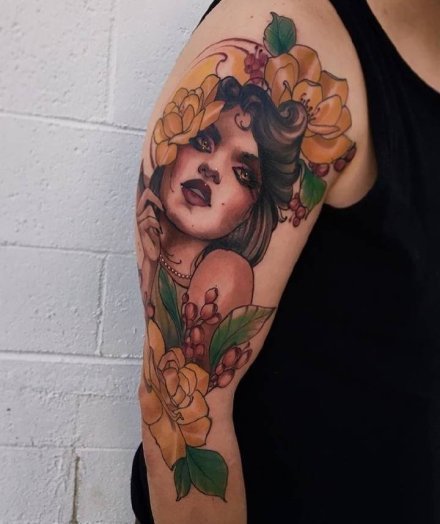 new school风格的美女肖像纹身图案