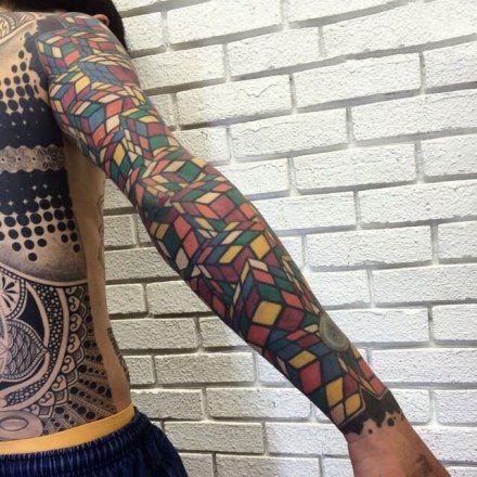 魔方主题的一组魔魔方纹身作品8张