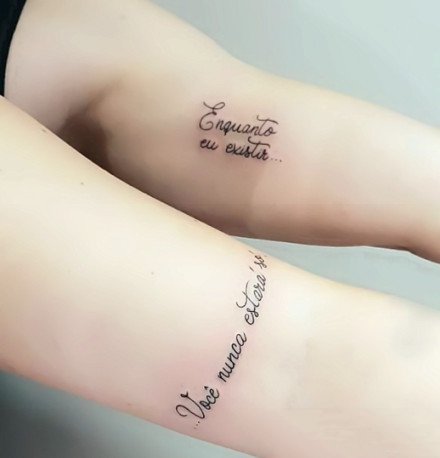 好看的18张女生英文字母纹身图案