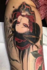 日式生首的一组彩色小图纹身作品