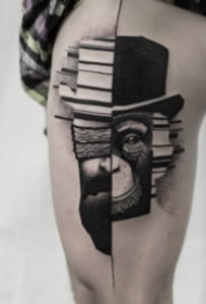 抽象感觉的身黑色点刺纹身作品