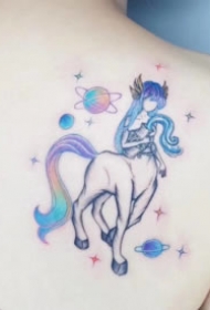 适合水瓶座的一组小清新纹身图片