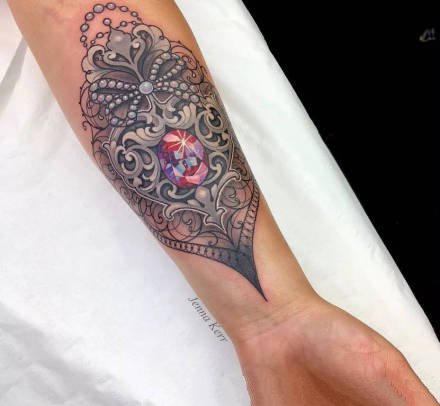 钻石和梵花搭配的newschool纹身图案