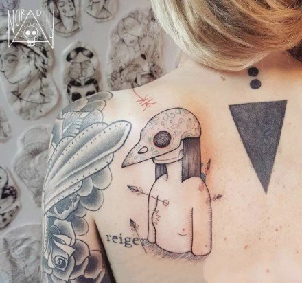 35张简单卡通风格的可爱小纹身图片