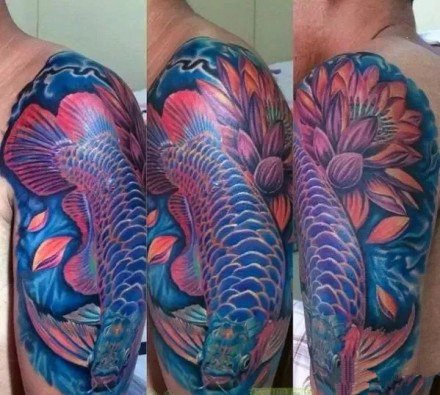 好看的一组传统金龙鱼纹身图案