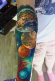 梦幻星空主题的一组科幻星空纹身图案