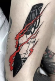 黑色的一组小刀匕首纹身图案