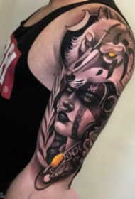 好看的一组包大臂欧美人物等纹身作品