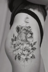 老虎和狮子的一组黑灰纹身作品欣赏