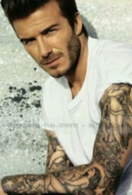 9张帅气的欧美纹身男士帅哥图片