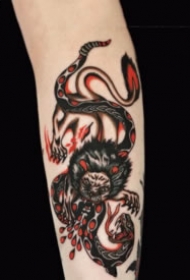 欧美oldschool风格的红色纹身图
