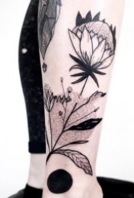 18组简约小清新的植物树枝等纹身图案