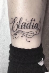 16组好看的花体字纹身作品图片