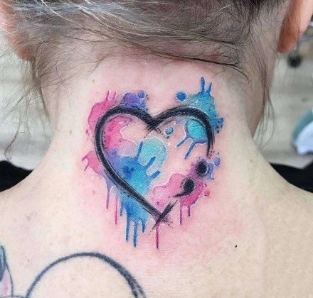 好看的36组小清新水彩纹身图案