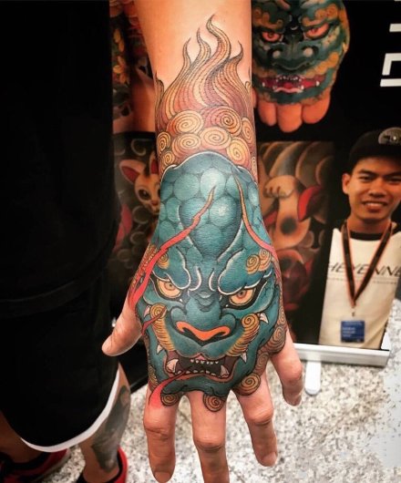 9张满手背的福狮般若等传统纹身图案