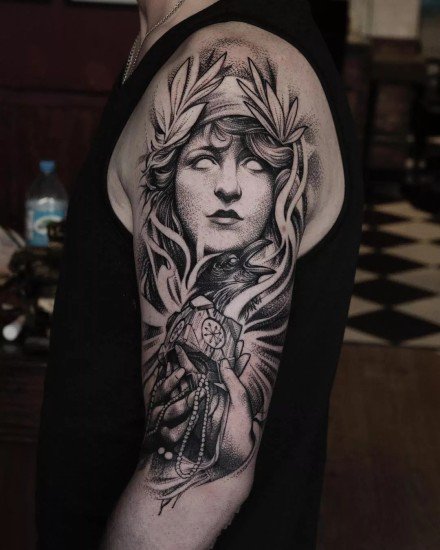 欧美女郎的极致甩针纹身女郎作品9张