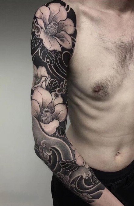 9张男性帅气的大花臂纹身作品