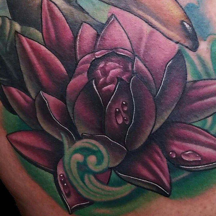 纹身莲花  9张冰清玉洁的莲花纹身图案