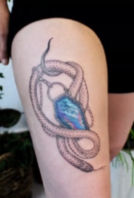 石头记主题的9张宝石纹身图案