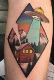 关于飞碟UFO的9张纹身作品图片