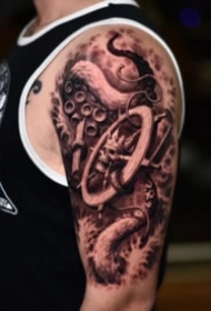 逼真的欧美包大臂写实纹身作品18张