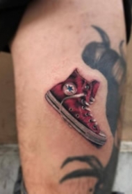匡威蟹子主题的一组鞋纹身作品
