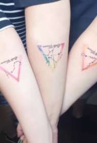 适合闺蜜一起纹的简约小清新纹身图