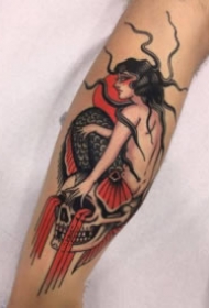 9张红色的oldschool欧美女郎纹身