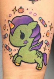 可爱的一组卡通小纹身图片