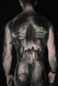逼真的写实欧美大满背纹身作品图